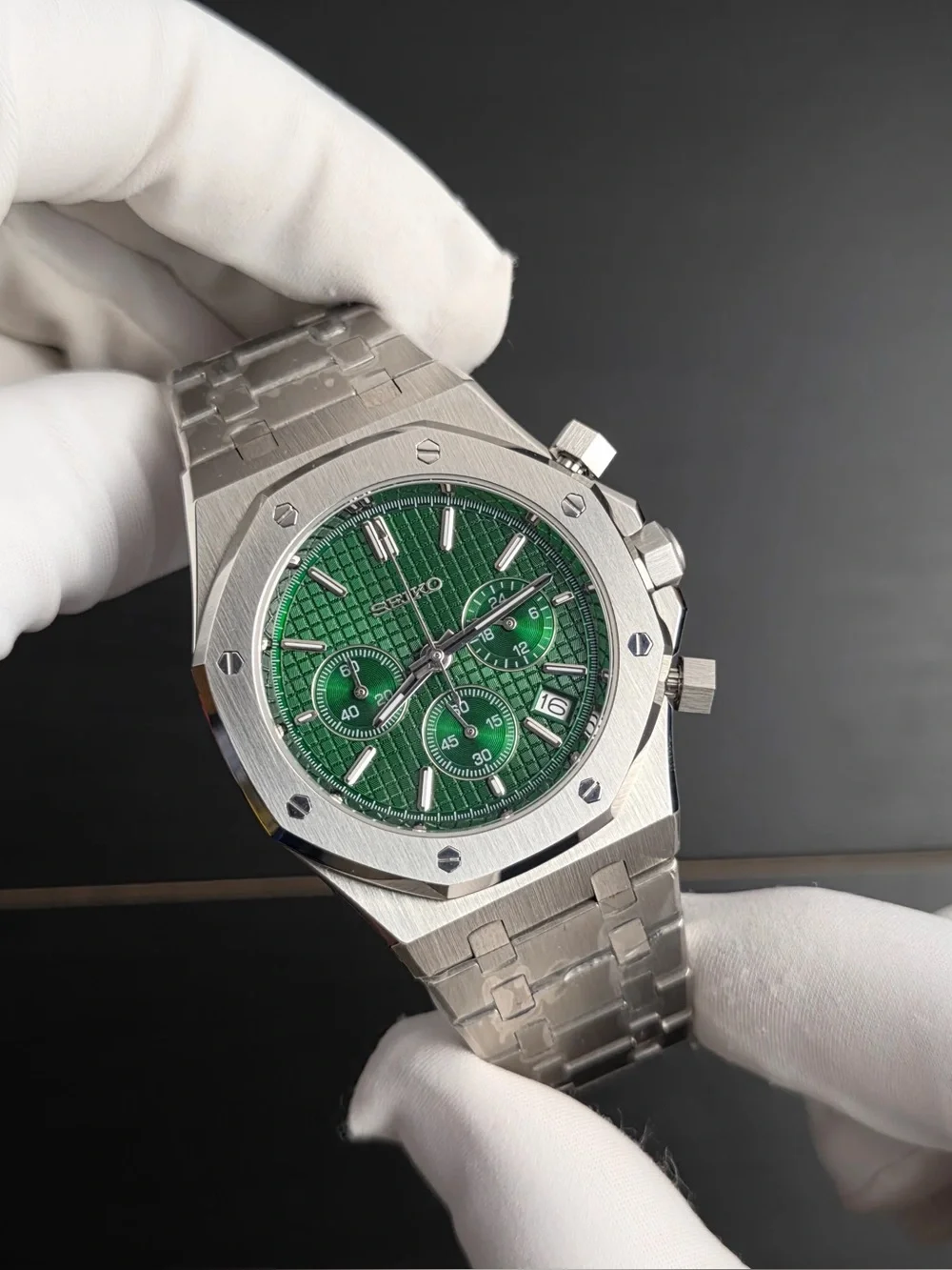 Seiko Mod: Royal Oak Green Chronograph